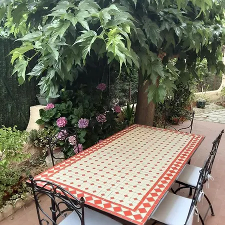 Mihechris アパート